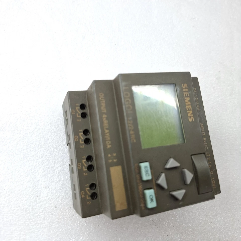 SIEMENS 6ED1052-1MD00-0BA4 LOGO 12/24RC DC 12/24V LOGIC MODULE TESTED AS PHOTO